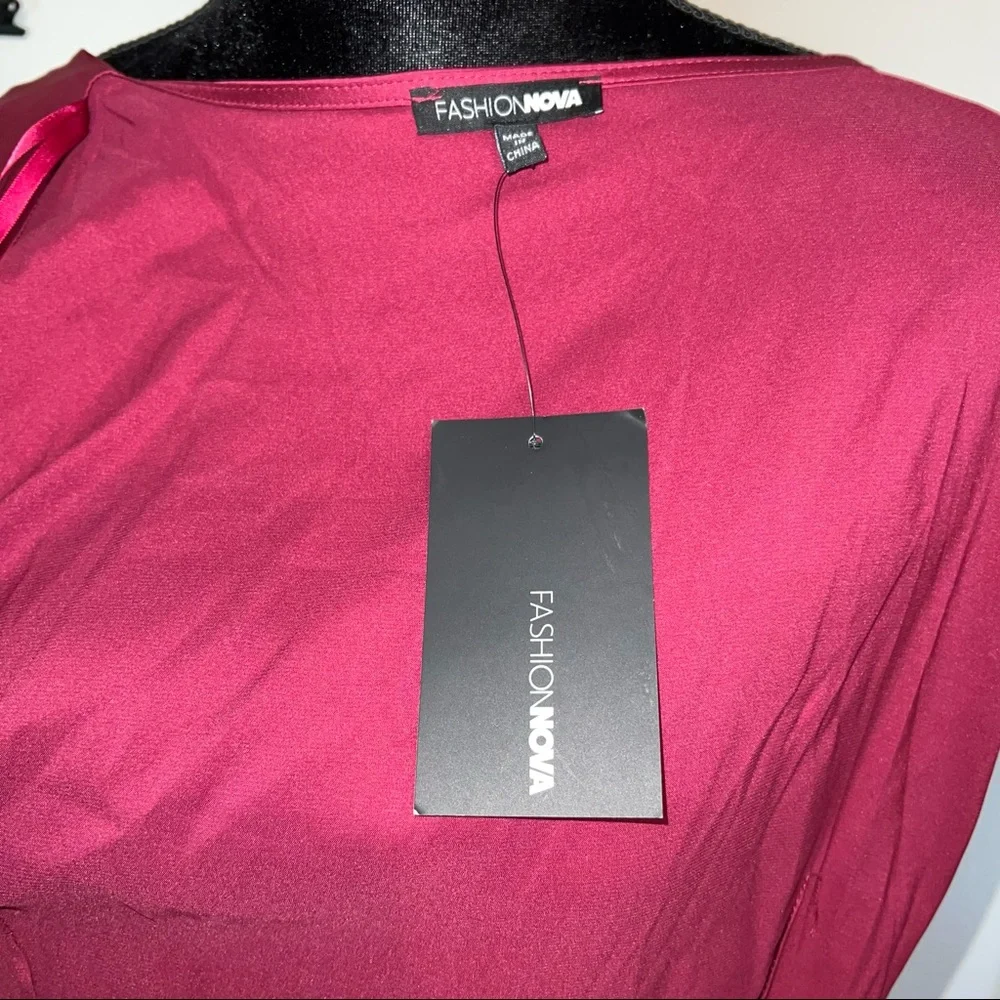 Satin mini burgundy dress - Picture 10 of 11